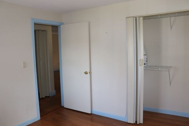 38 Walker St 12, Lowell, MA 01854
