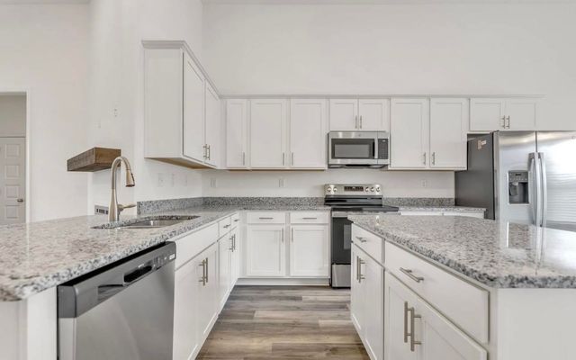 155 SUMMER ROSE LN, Somerville, TN 38068