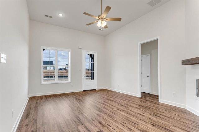 155 SUMMER ROSE LN, Somerville, TN 38068
