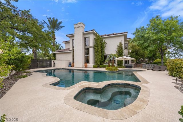 8904 Tavistock Court, Las Vegas, NV 89134