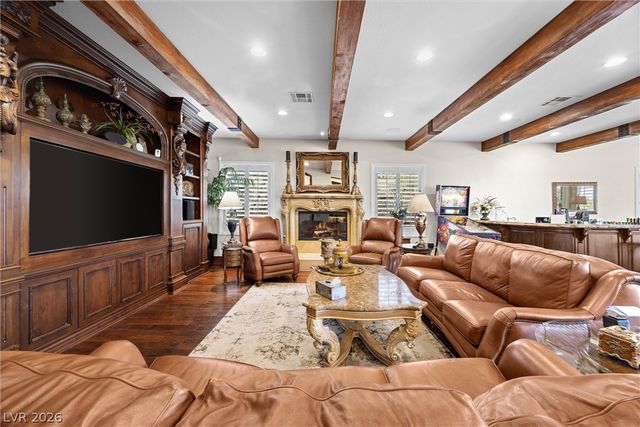 8904 Tavistock Court, Las Vegas, NV 89134