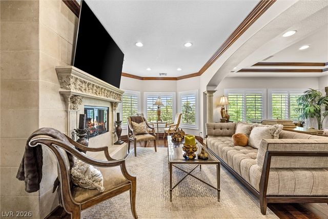 8904 Tavistock Court, Las Vegas, NV 89134