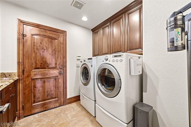 8904 Tavistock Court, Las Vegas, NV 89134