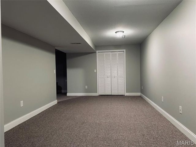 17 Kathryn Drive, St James, MO 65559