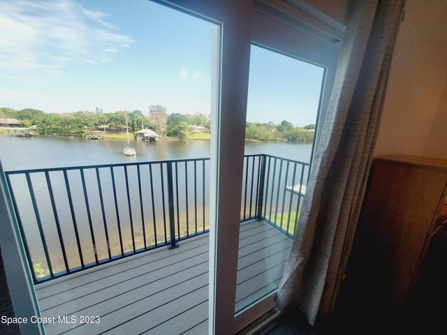 933 Paddleboard Court, Melbourne, FL 32935