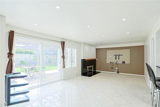 14512 Southfield, Westminster, CA 92683