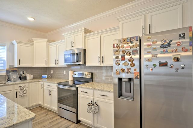 279 BLUEBRIAR TRCE, Clarksville, TN 37043