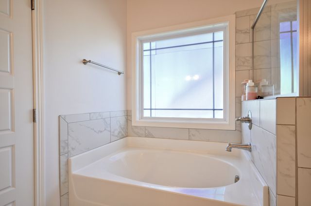 279 BLUEBRIAR TRCE, Clarksville, TN 37043