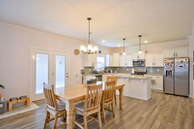 279 BLUEBRIAR TRCE, Clarksville, TN 37043