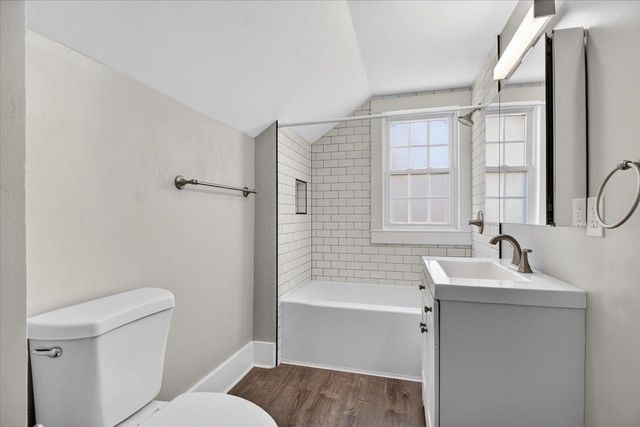 1403 E Van Buren Street, Janesville, WI 53545