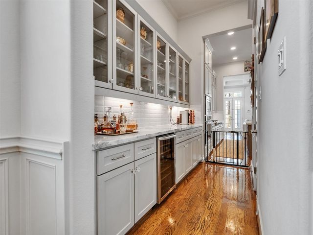 616 W 26th Street, Houston, TX 77008