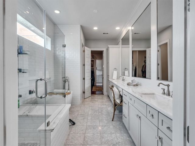 616 W 26th Street, Houston, TX 77008