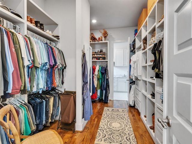 616 W 26th Street, Houston, TX 77008