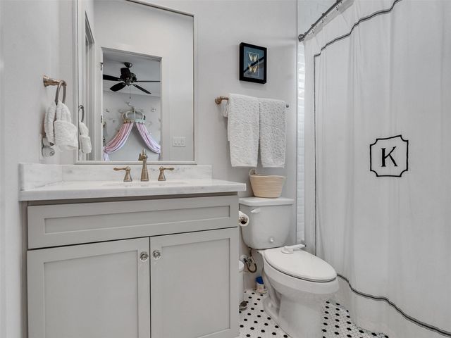 616 W 26th Street, Houston, TX 77008