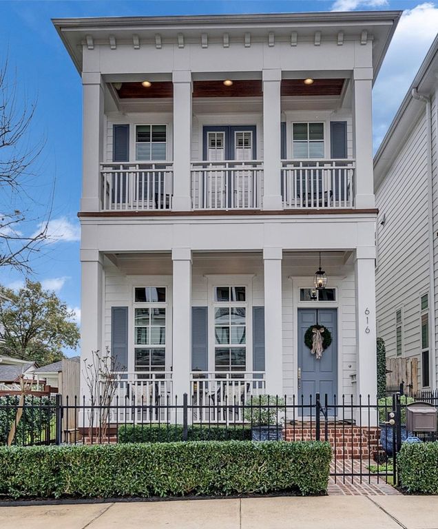 616 W 26th Street, Houston, TX 77008