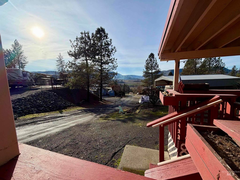 201 Chief Looking Glass Ln, Kamiah, ID 83536 photo 25