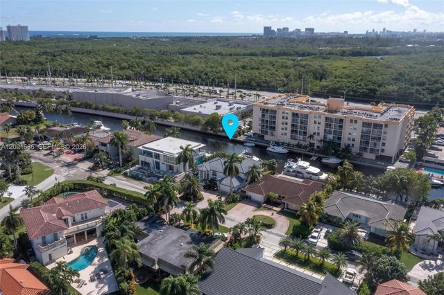 2940 NE 164th St, North Miami Beach, FL 33160
