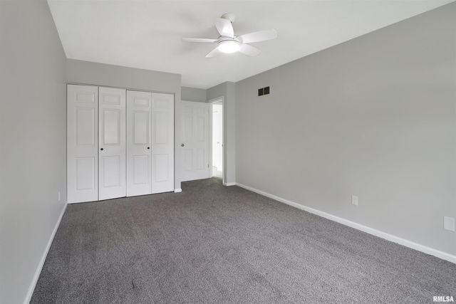 3605 N SANDIA Drive, Peoria, IL 61604