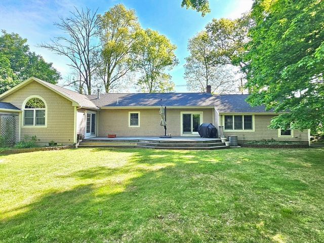 278 Hixville Rd, Dartmouth, MA 02747