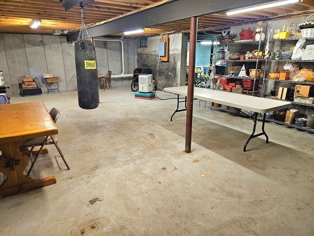 278 Hixville Rd, Dartmouth, MA 02747