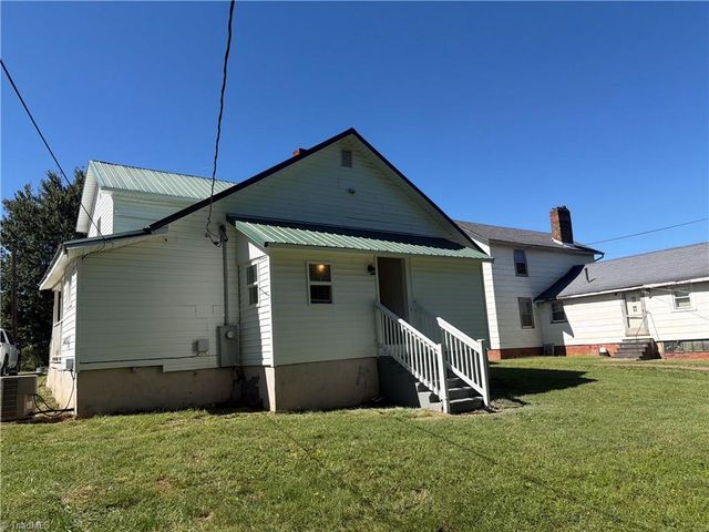 2549 Ossipee Front Street, Elon, NC 27244