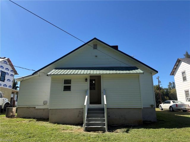 2549 Ossipee Front Street, Elon, NC 27244