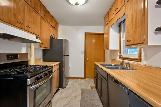 4357 N Drury Avenue, Kansas City, MO 64117