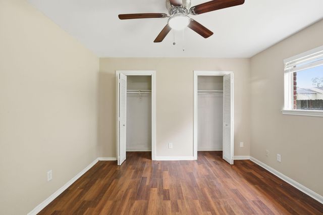 6046 W Airport Boulevard, Houston, TX 77035