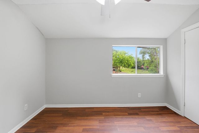6046 W Airport Boulevard, Houston, TX 77035