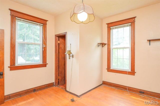 302 N Alton Street, Lebanon, IL 62254