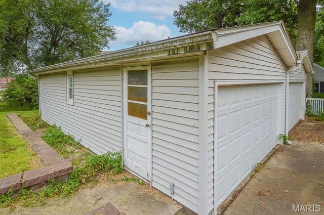 302 N Alton Street, Lebanon, IL 62254
