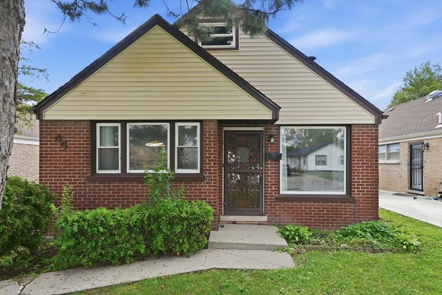 44 50th Avenue, Bellwood, IL 60104