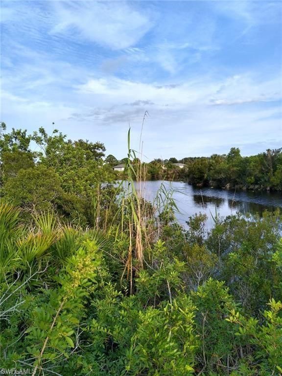 1218 NE 40th ST, CAPE CORAL, FL 33909 — photo 2