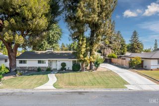 6606 Desmond Avenue, Bakersfield, CA 93308