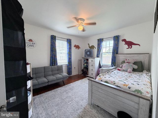 1137 STANLEY AVENUE, Chambersburg, PA 17201