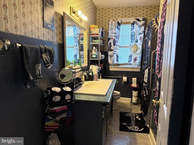 1137 STANLEY AVENUE, Chambersburg, PA 17201