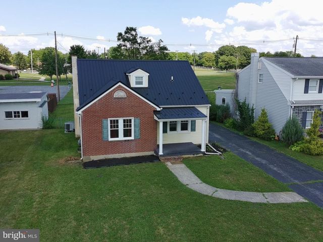 1137 STANLEY AVENUE, Chambersburg, PA 17201