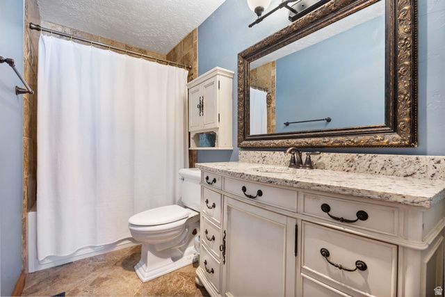 5581 S 100 W, Washington Terrace, UT 84405