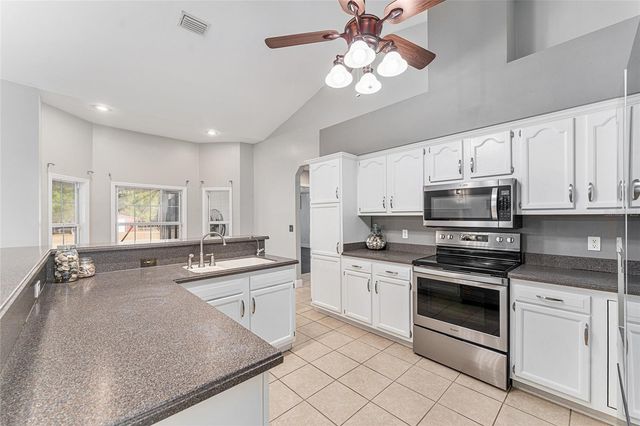 21601 OLD PROVIDENCE ROAD, Alachua, FL 32615