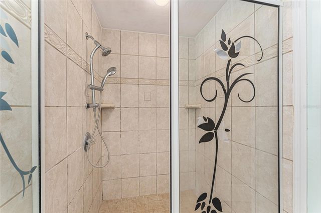 21601 OLD PROVIDENCE ROAD, Alachua, FL 32615