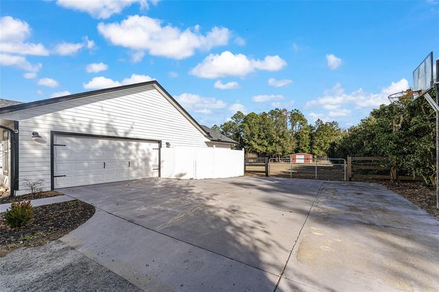 21601 OLD PROVIDENCE ROAD, Alachua, FL 32615