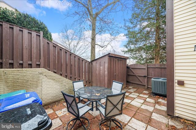 7314 SPLIT RAIL LN, Laurel, MD 20707