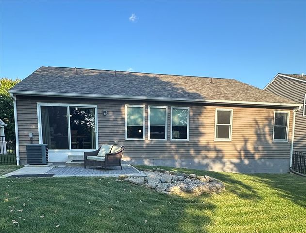 55 Shady Pines Avenue, Springboro, OH 45066