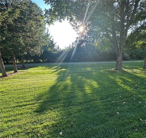 55 Shady Pines Avenue, Springboro, OH 45066