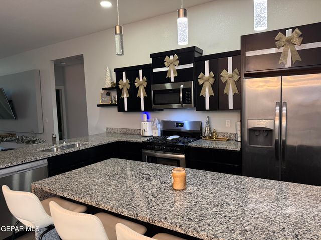 12568 Barbaro Way, El Paso, TX 79928