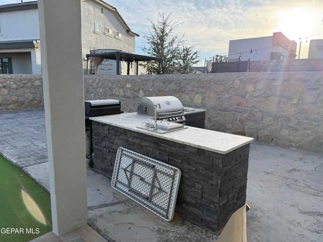 12568 Barbaro Way, El Paso, TX 79928