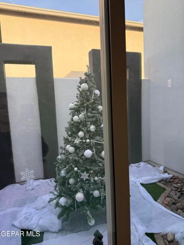 12568 Barbaro Way, El Paso, TX 79928