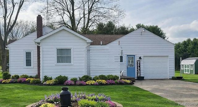 3030 W Newark Road, Lapeer, MI 48446
