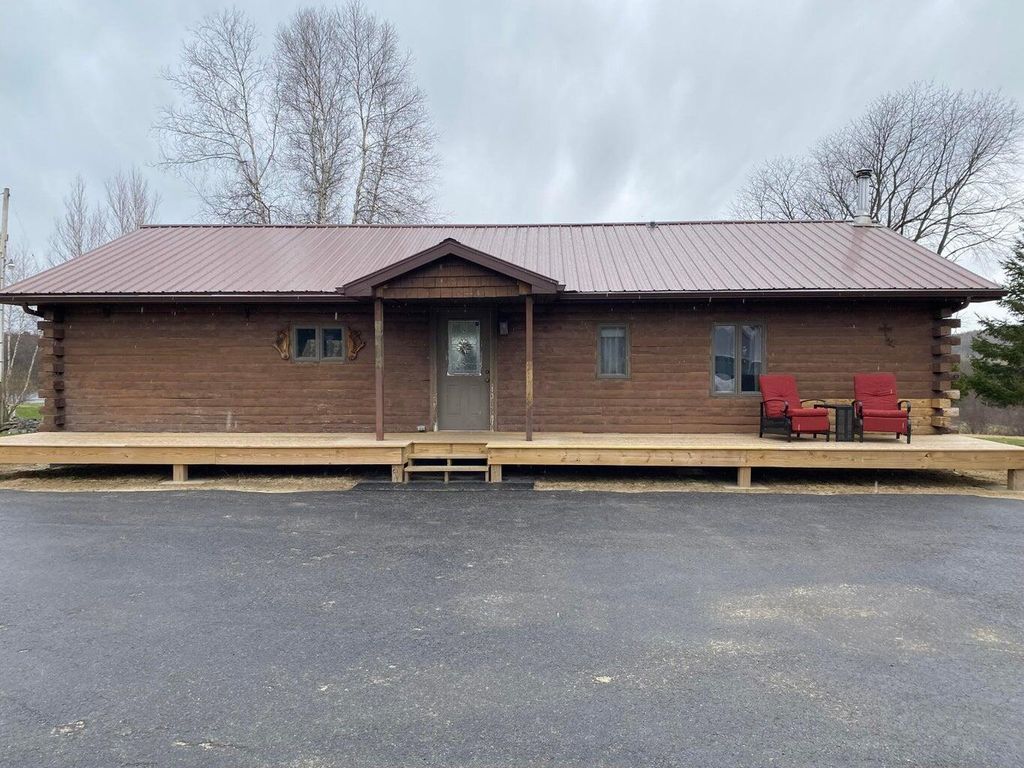 6291 State Route 374, Chateaugay, NY 12920