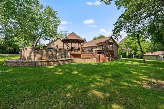 6178 SE Tri County Line Road, Lawson, MO 64062